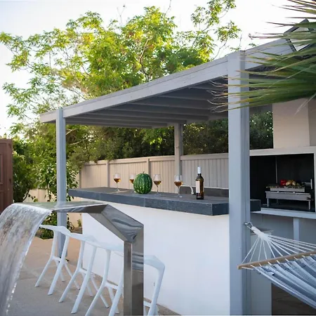 Ruby Yiasemina * Agia Napa