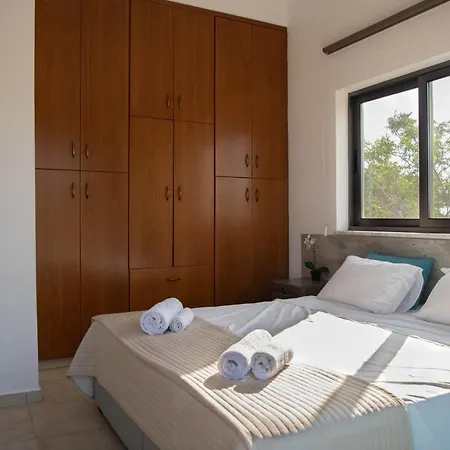 Villa Ruby Yiasemina *