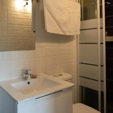 Ruby Yiasemina Willa