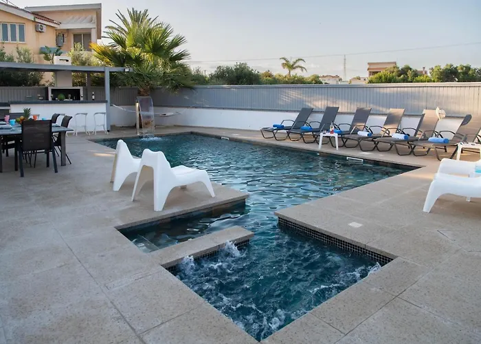 Villa Ruby Yiasemina *