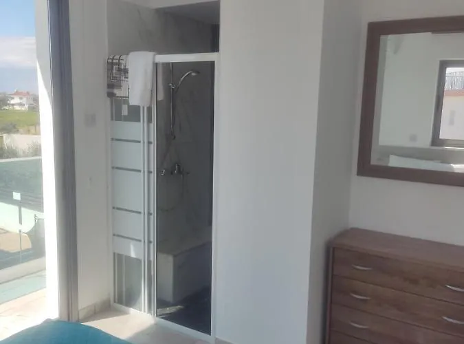 Ruby Yiasemina Villa